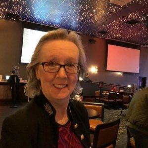 Meet your Posher, Janet